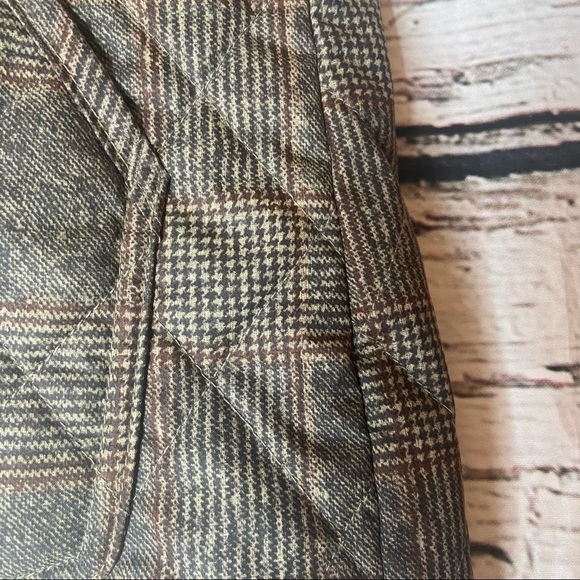 Eddie Bauer Plaid Quilted Vest Size TL - Picture 12 of 15